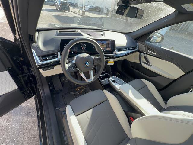 New 2026 BMW X1 xDrive28i w/ Technology Package image 10