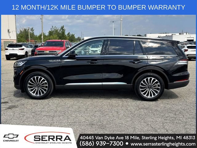 Used 2023 Lincoln Aviator Reserve AWD/4WD image 2