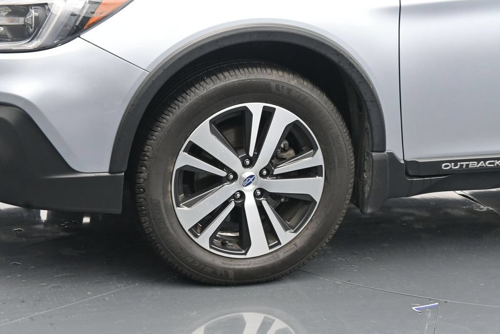 Used 2019 Subaru Outback 3.6R Limited w/ Protection Package #1 AWD/4WD image 12