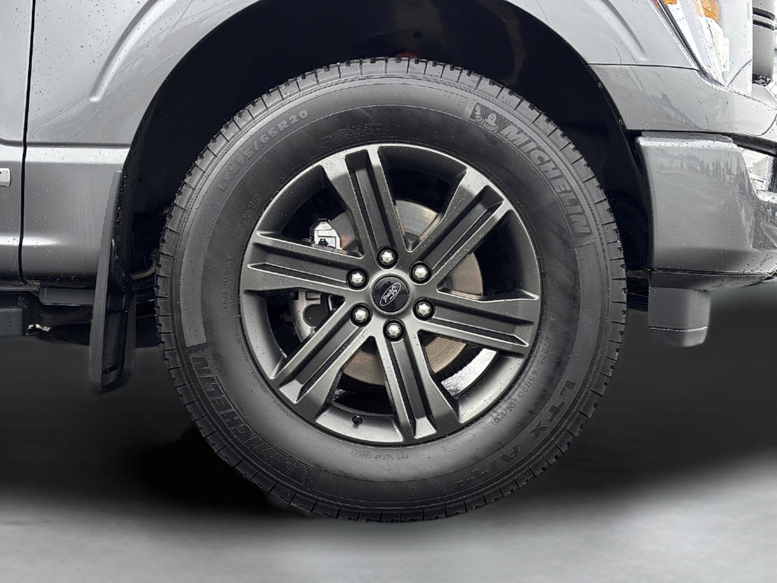 Used 2022 Ford F150 Lariat image 12