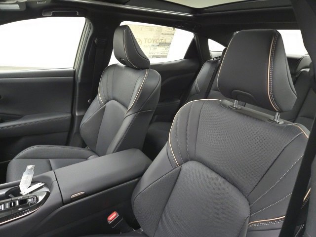 New 2026 Toyota Crown Platinum image 20