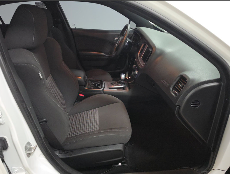 Used 2023 Dodge Charger R/T w/ Blacktop Package RWD image 11