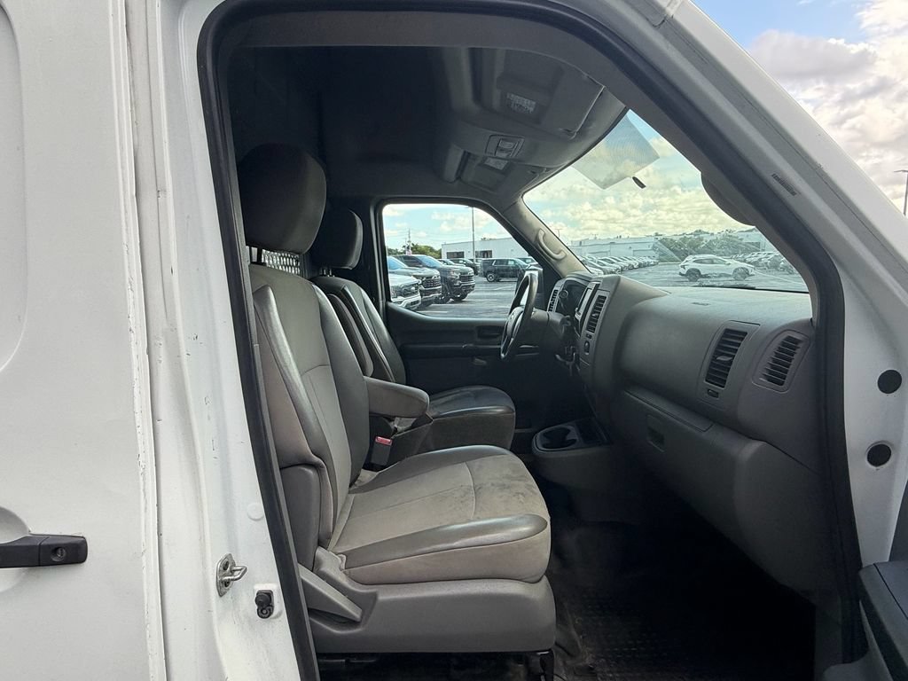 Used 2021 Nissan NV 2500 S RWD image 11