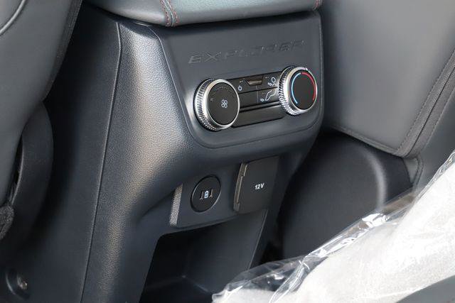New 2026 Ford Explorer Active AWD/4WD image 20