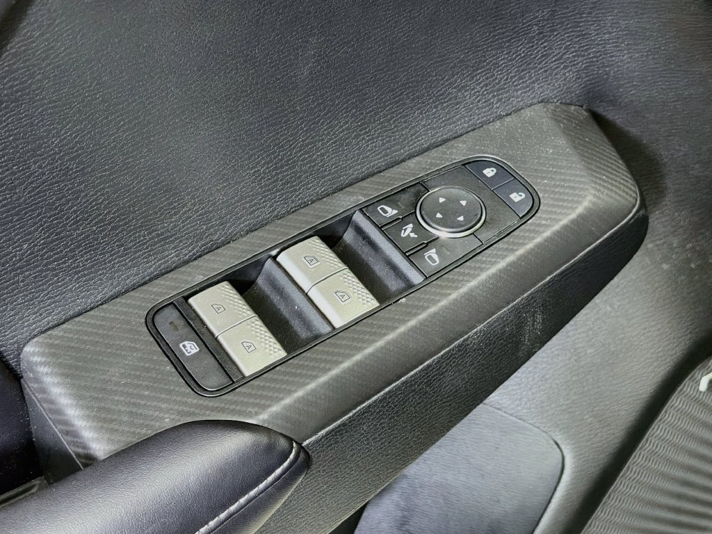 Used 2025 Mitsubishi Outlander SE AWD/4WD image 21