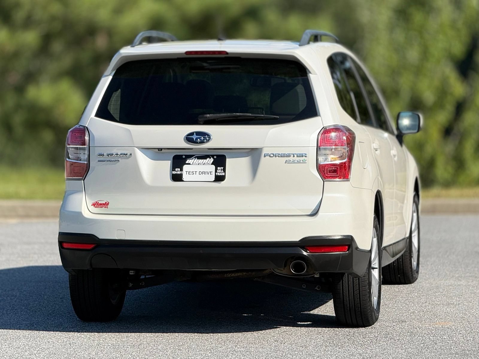 Used 2015 Subaru Forester 2.5i Limited AWD/4WD image 7