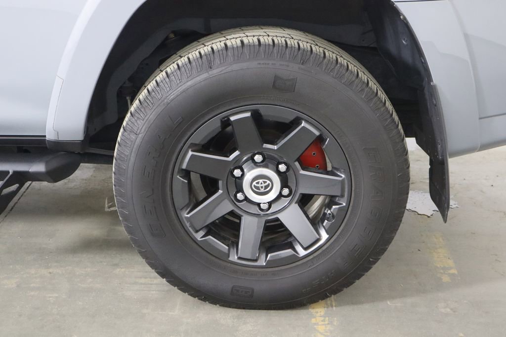 Used 2021 Toyota 4Runner Trail Special Edition image 42