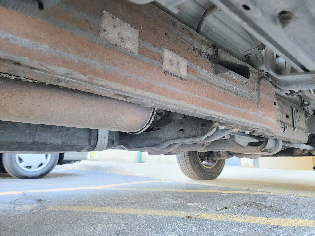Used 1998 Ford Expedition 4WD image 16