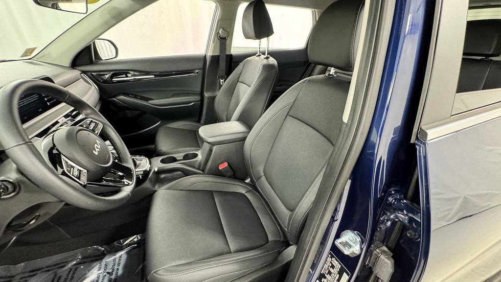 Used 2026 Kia Seltos EX AWD/4WD image 10