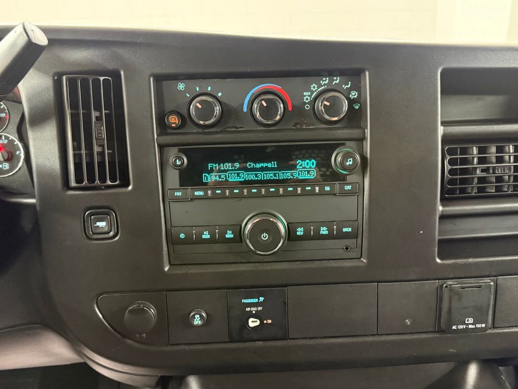 Used 2024 GMC Savana 2500 w/ Driver Convenience Package RWD image 10