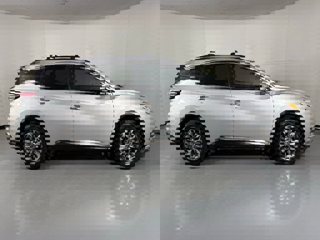 Used 2016 Nissan Murano SV image 9