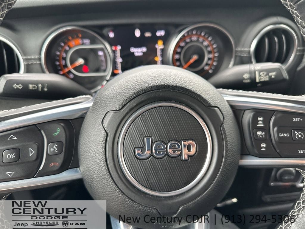 Used 2021 Jeep Gladiator Overland w/ Popular Equipment Package AWD/4WD image 17