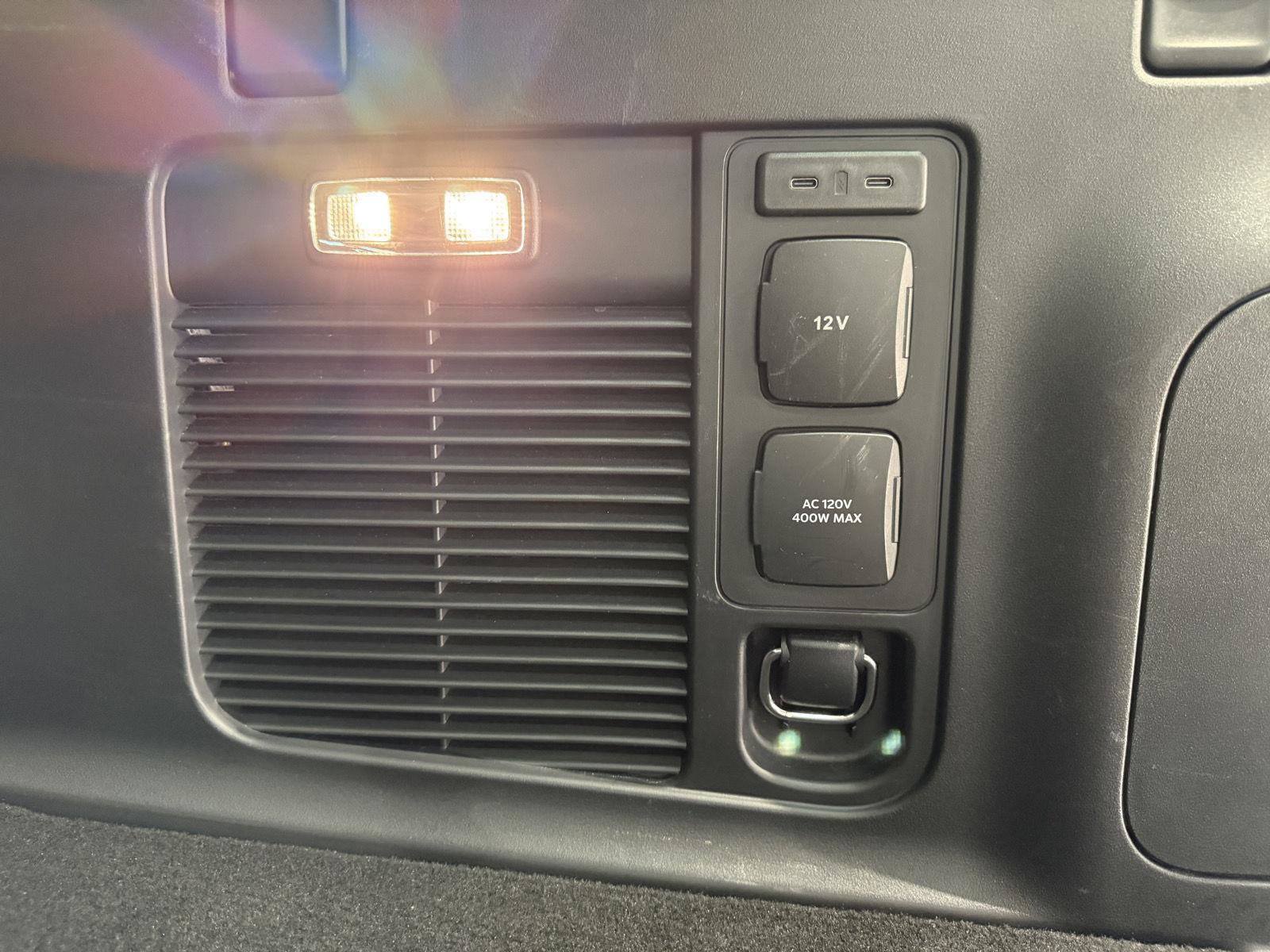 Used 2025 Ford Expedition Max Platinum AWD/4WD image 33