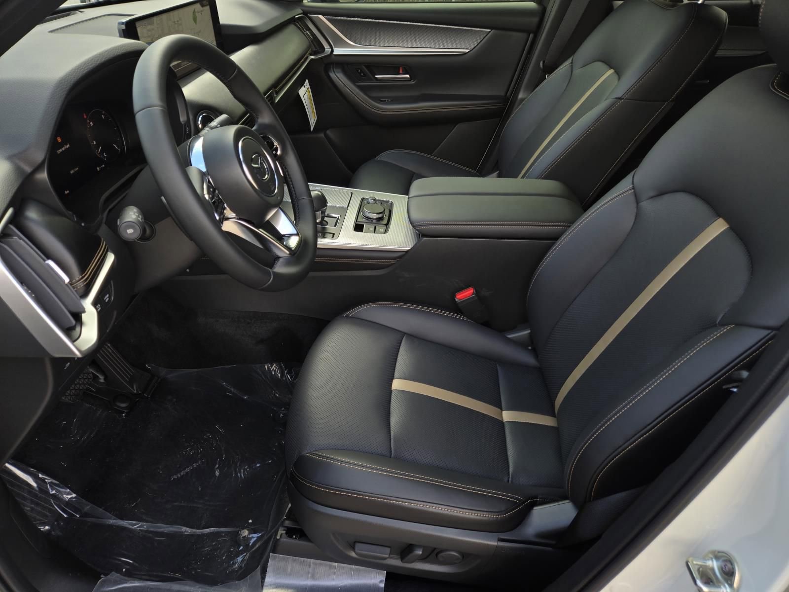 New 2026 MAZDA CX-90 3.3 Turbo w/ Premium Plus Pkg image 16