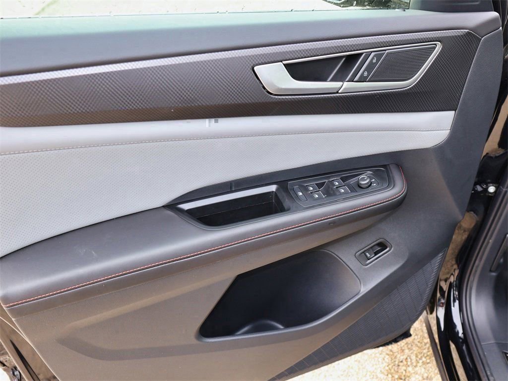 New 2026 Volkswagen Atlas Peak Edition image 16