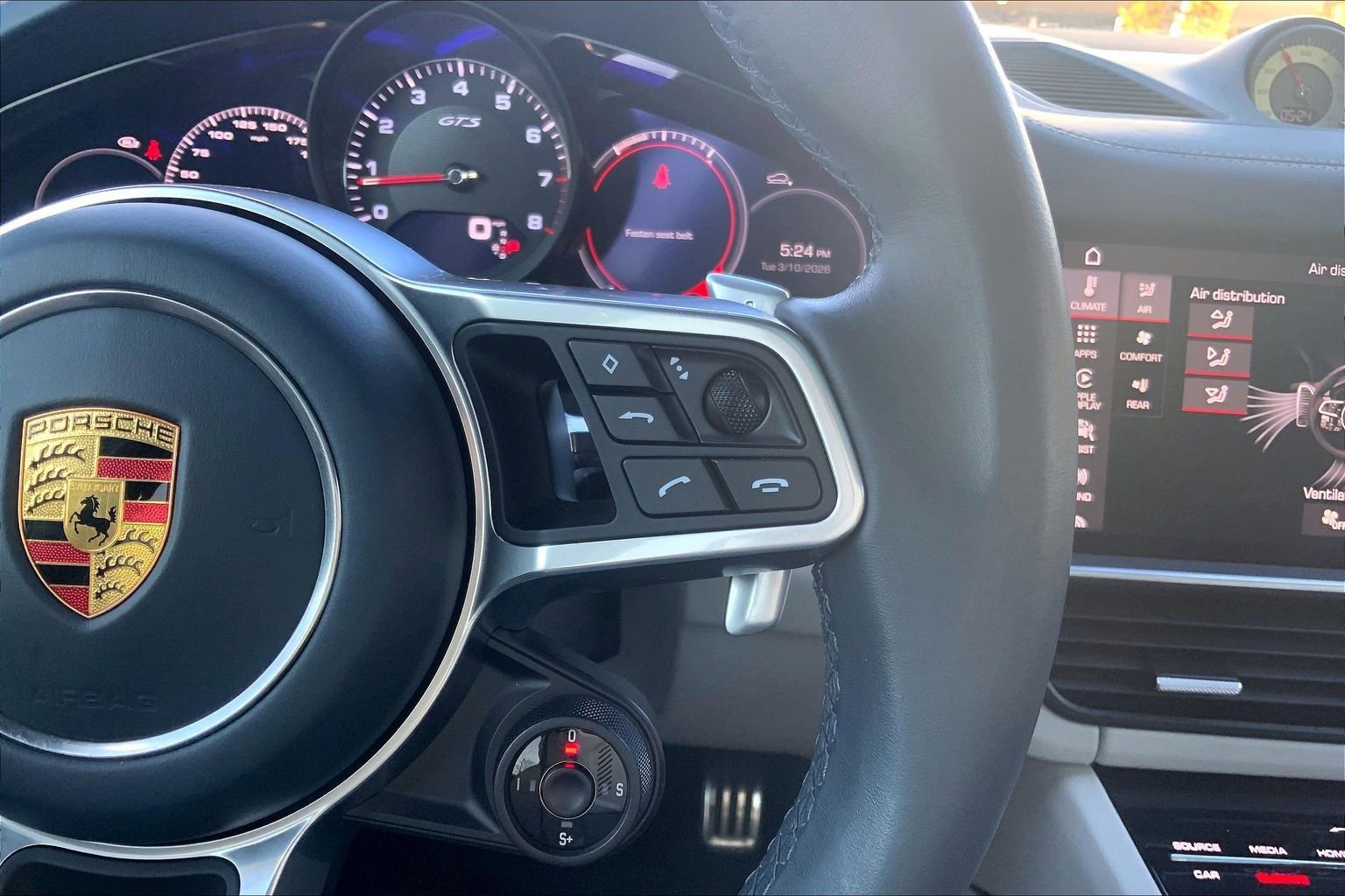 Used 2021 Porsche Cayenne GTS image 24