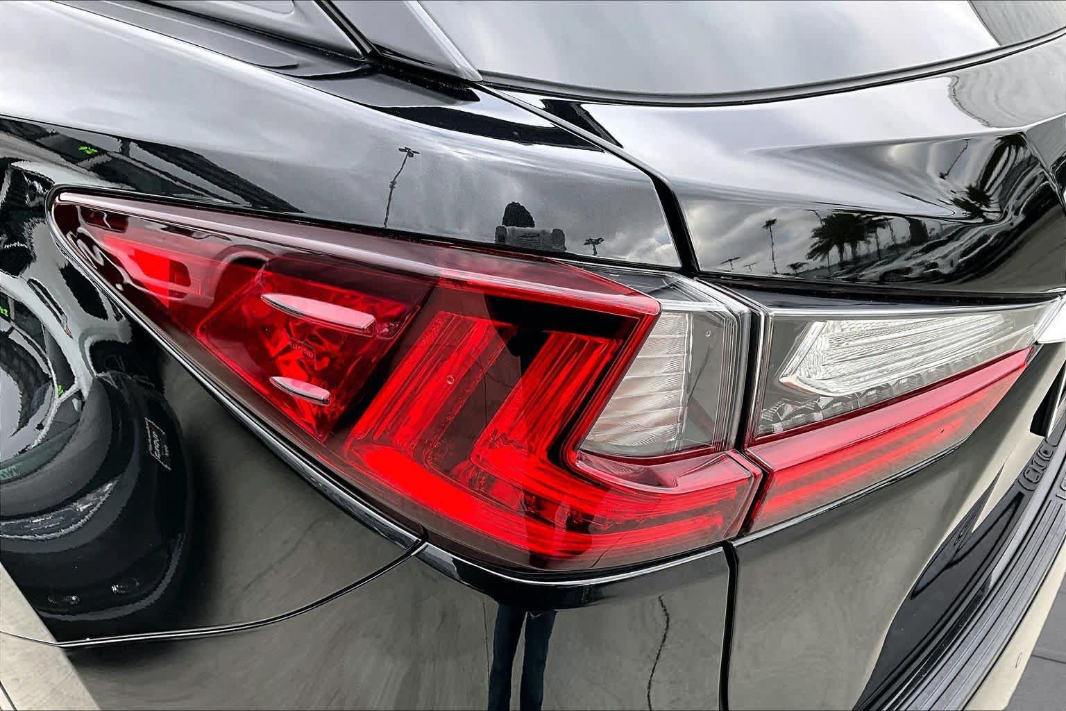 Used 2021 Lexus RX 450h AWD w/ Premium Package image 28