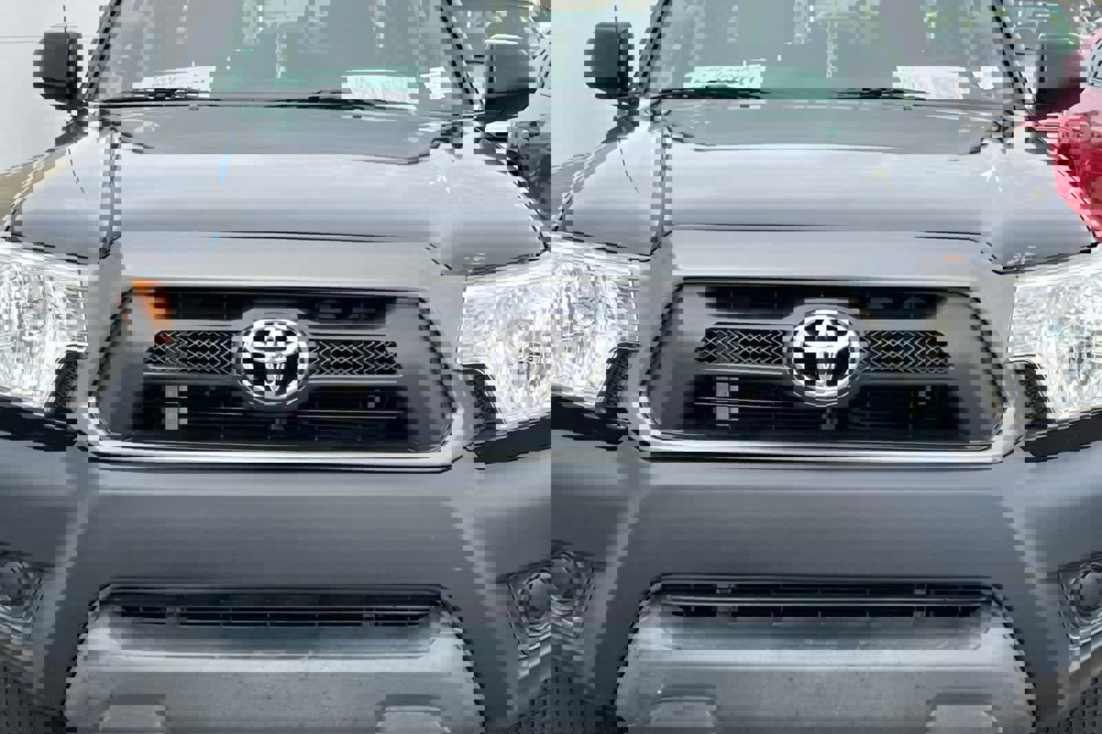 Used 2013 Toyota Tacoma PreRunner w/ Convenience Pkg image 9