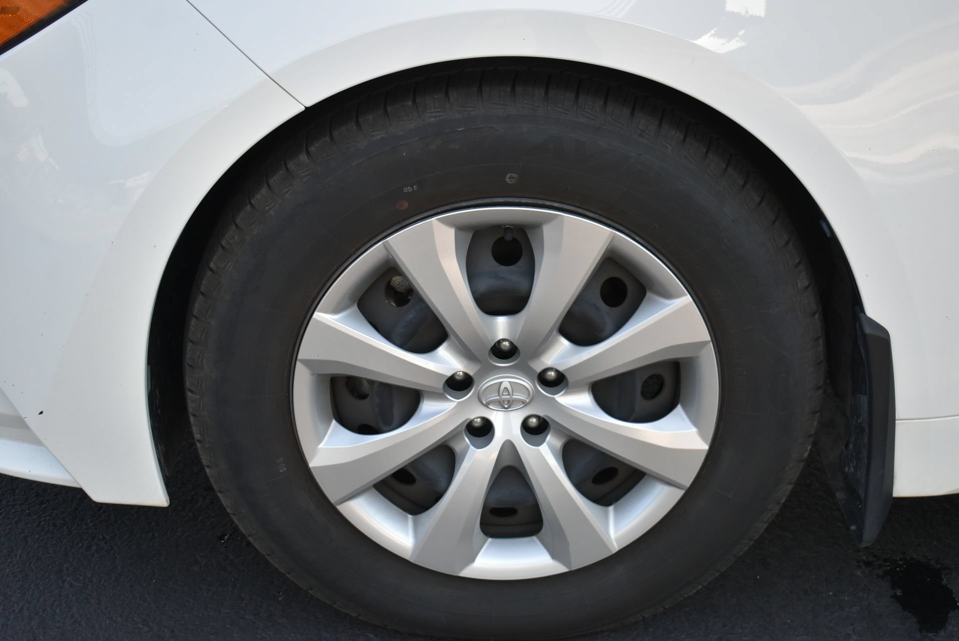 Used 2023 Toyota Corolla LE FWD image 10