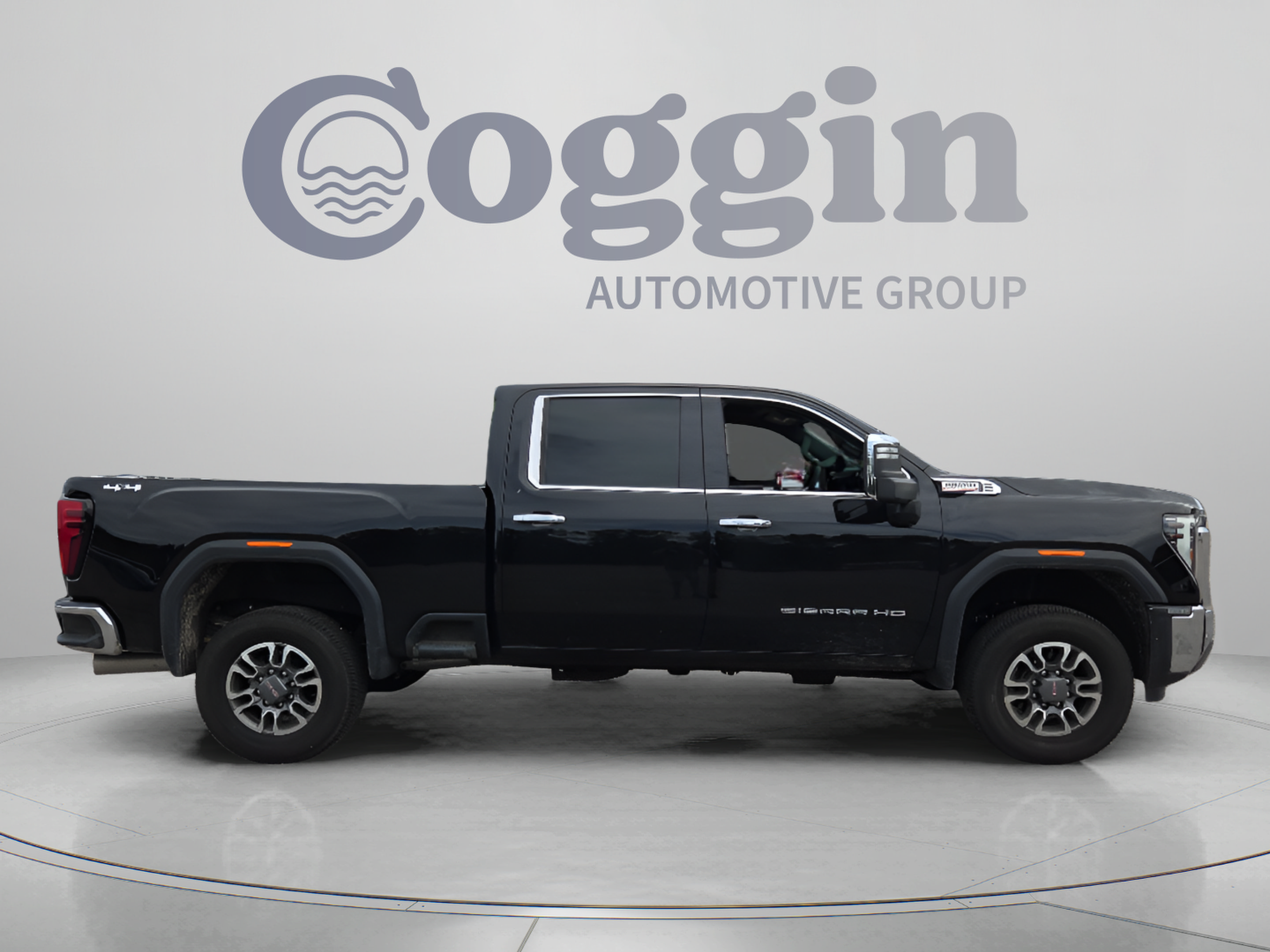 Used 2026 GMC Sierra 3500 SLT w/ SLT Convenience Package AWD/4WD image 6