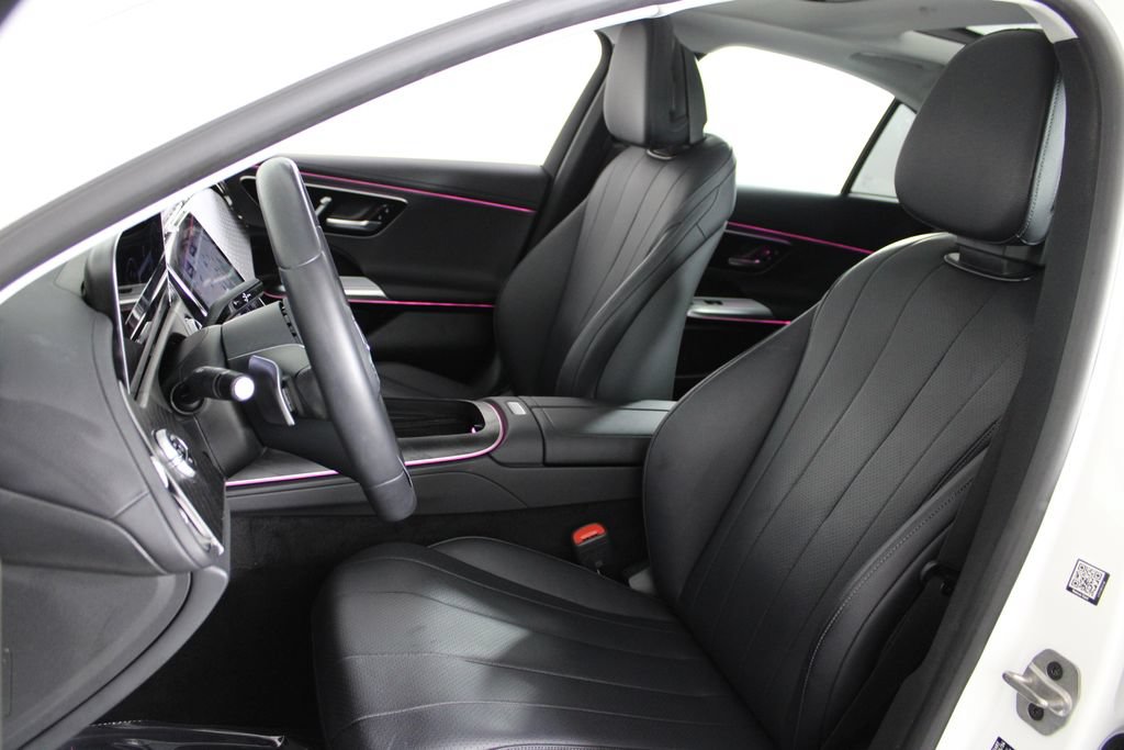 Used 2024 Mercedes-Benz E 350 4MATIC Sedan image 19