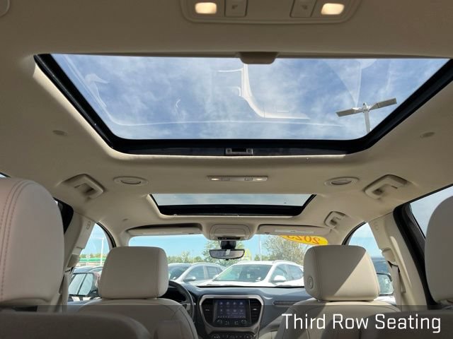 Used 2023 GMC Acadia Denali w/ Denali Ultimate Package AWD/4WD image 13