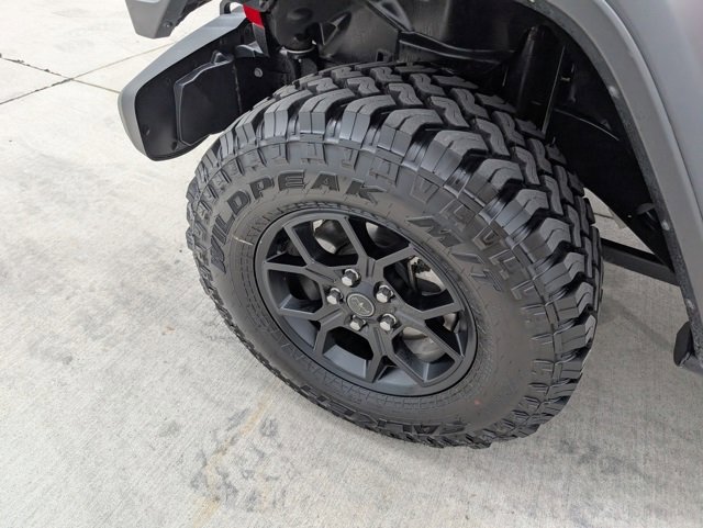 Used 2024 Jeep Wrangler Willys image 8