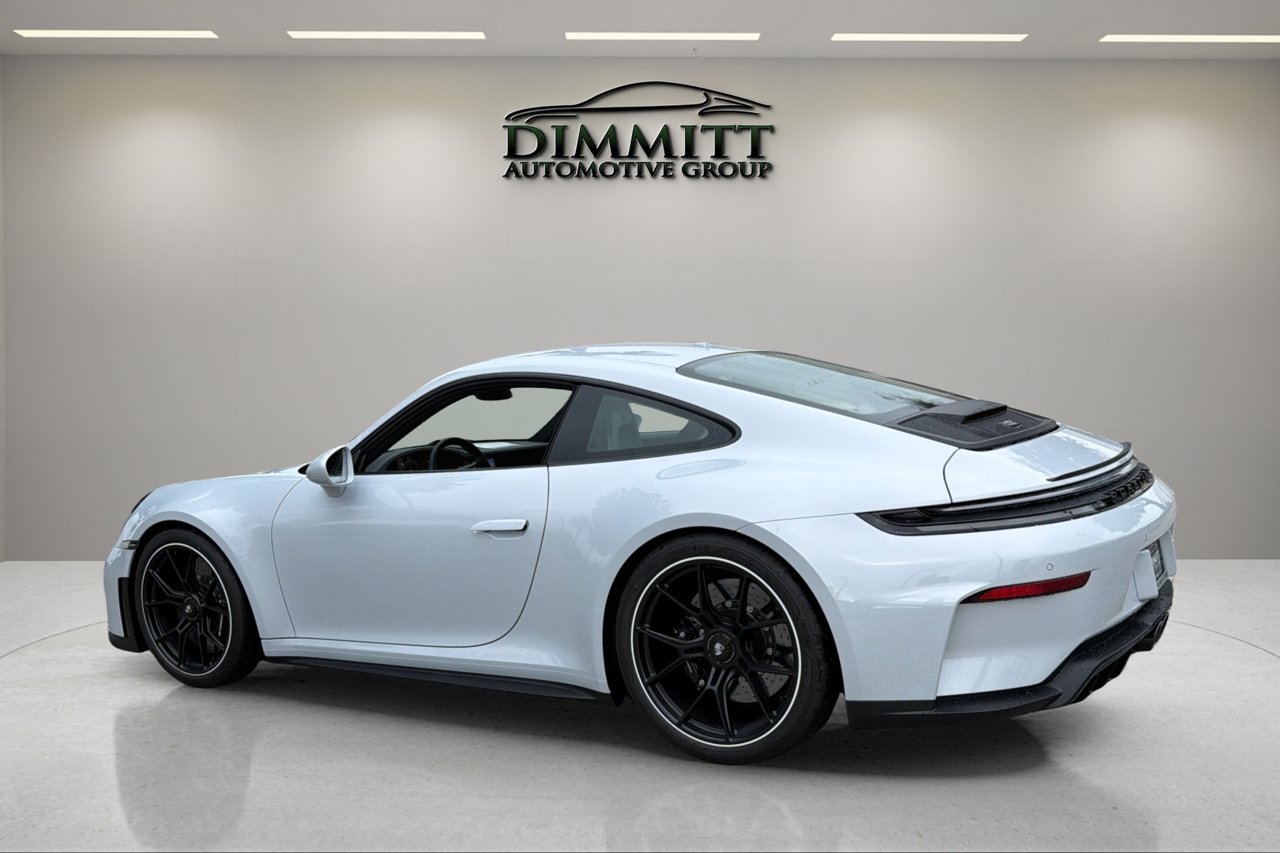 Used 2026 Porsche 911 GT3 RWD image 3