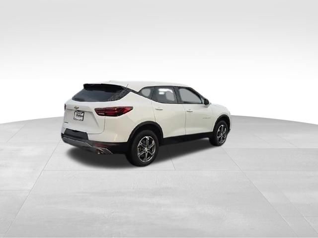 Certified 2024 Chevrolet Blazer LT FWD image 17