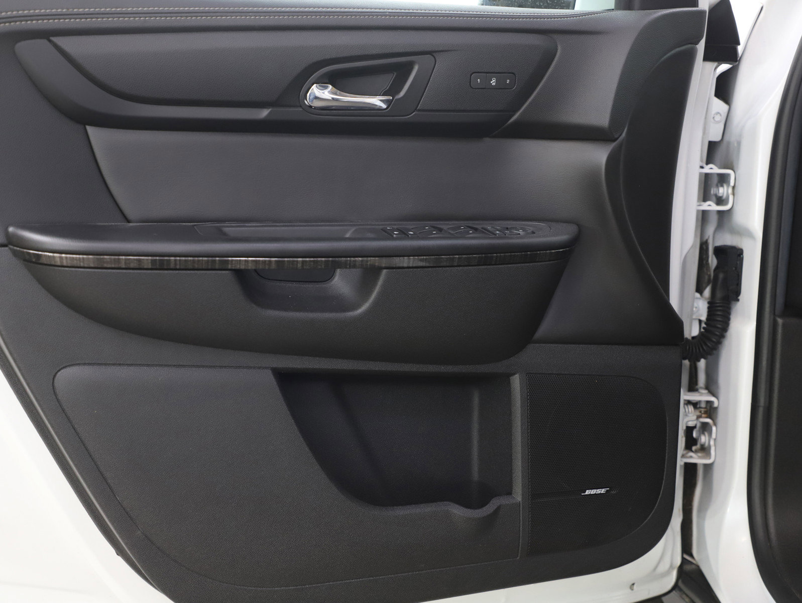 Used 2017 GMC Acadia Limited SLT image 22