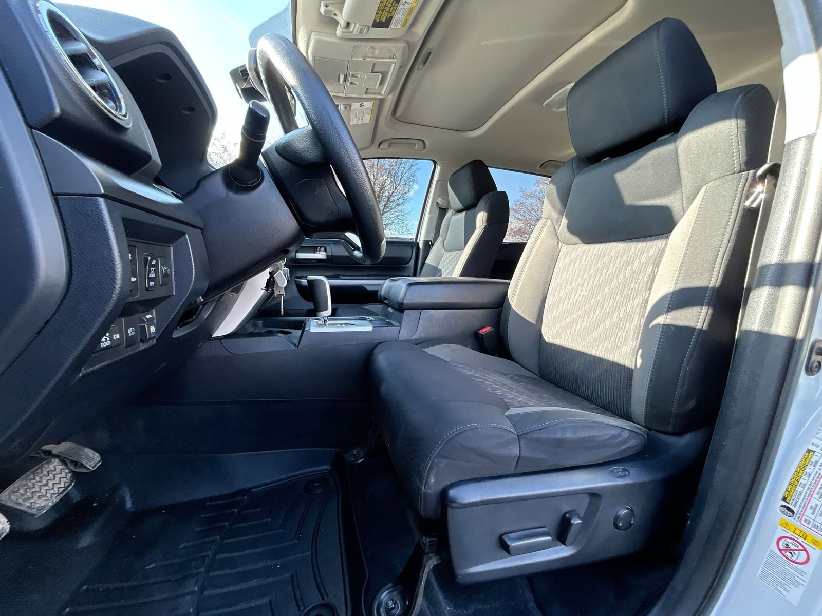 Used 2018 Toyota Tundra SR5 image 22