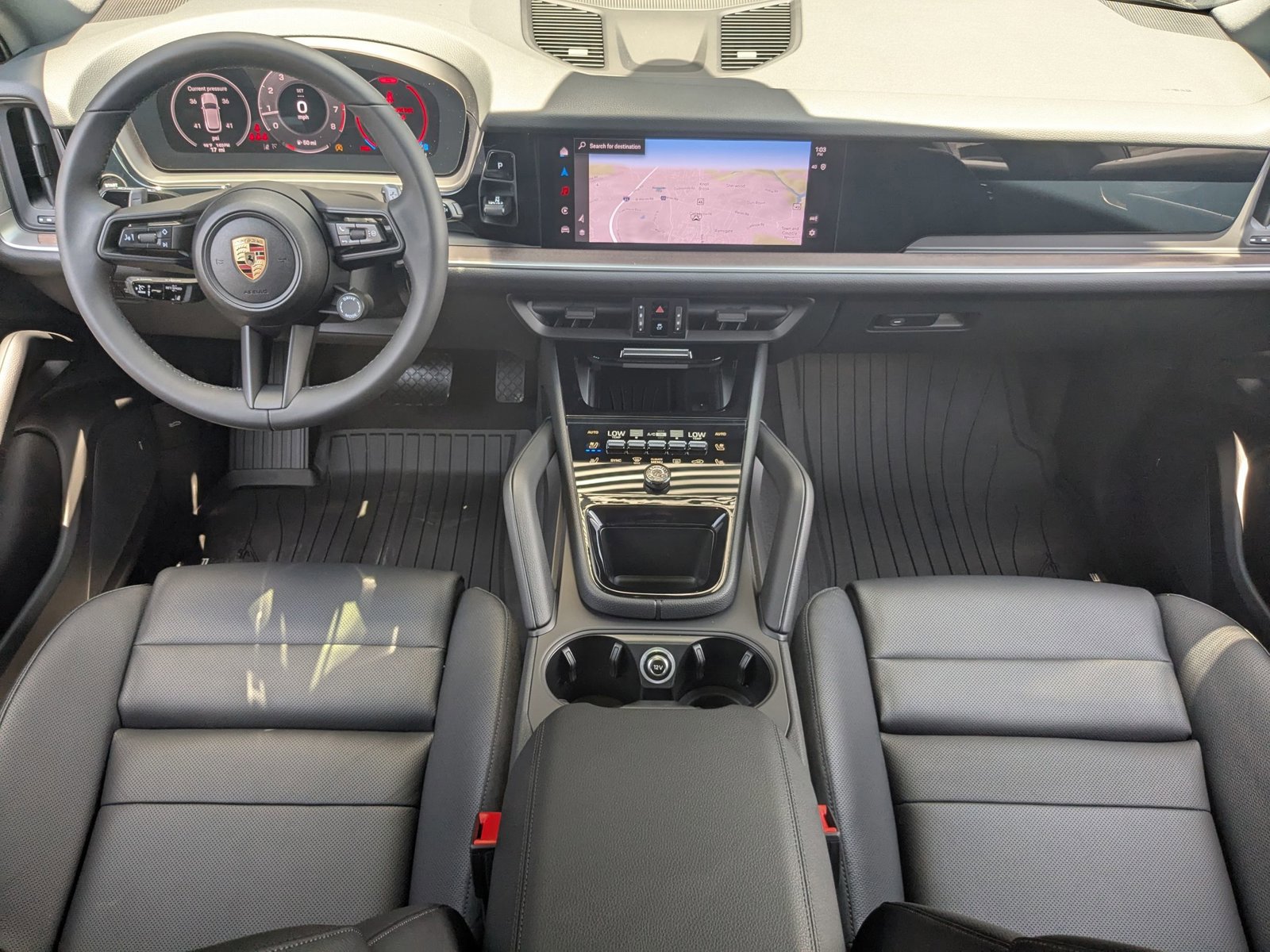 Used 2025 Porsche Cayenne image 22