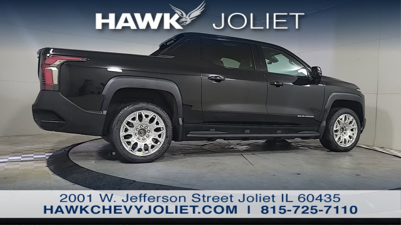 New 2026 Chevrolet Silverado EV LT w/ LPO, Gameday Tailgate Package AWD/4WD image 9