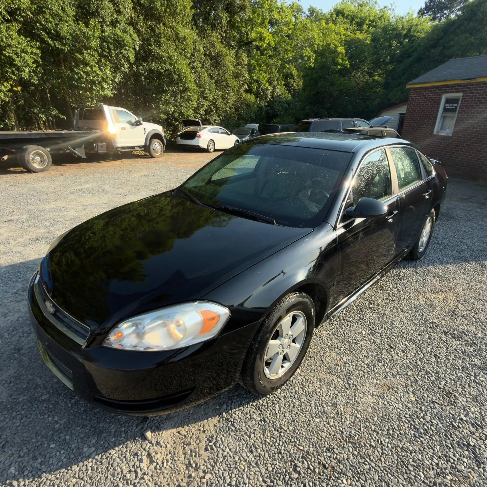 Used 2009 Chevrolet Impala LT w/ Luxury Edition Package FWD image 2
