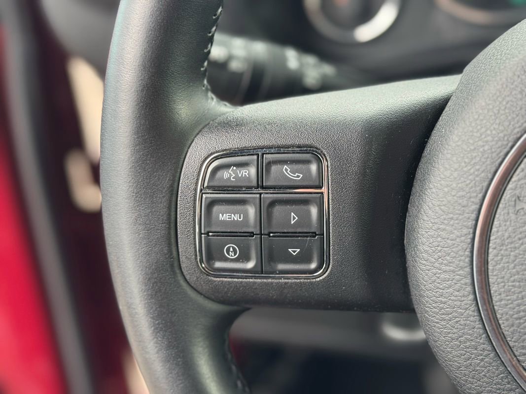 Used 2012 Jeep Wrangler Unlimited Sport AWD/4WD image 12