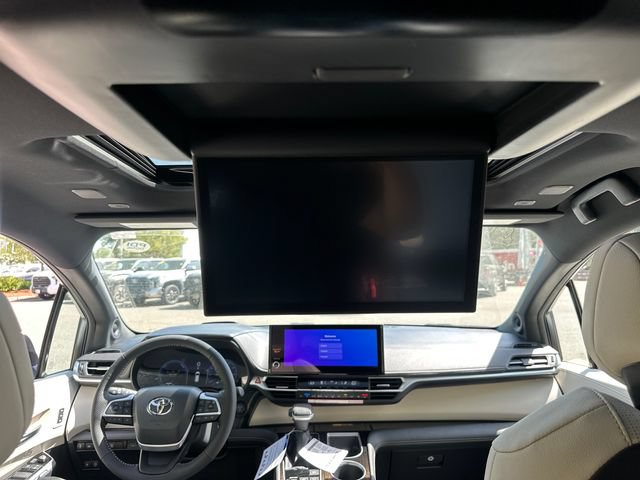 New 2026 Toyota Sienna Platinum AWD/4WD image 20