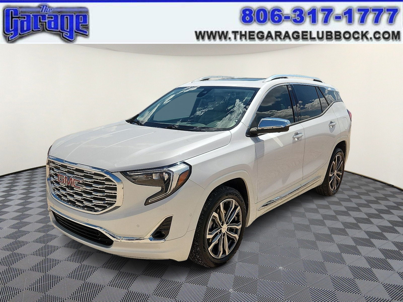 Used 2020 GMC Terrain Denali w/ Denali Premium Package