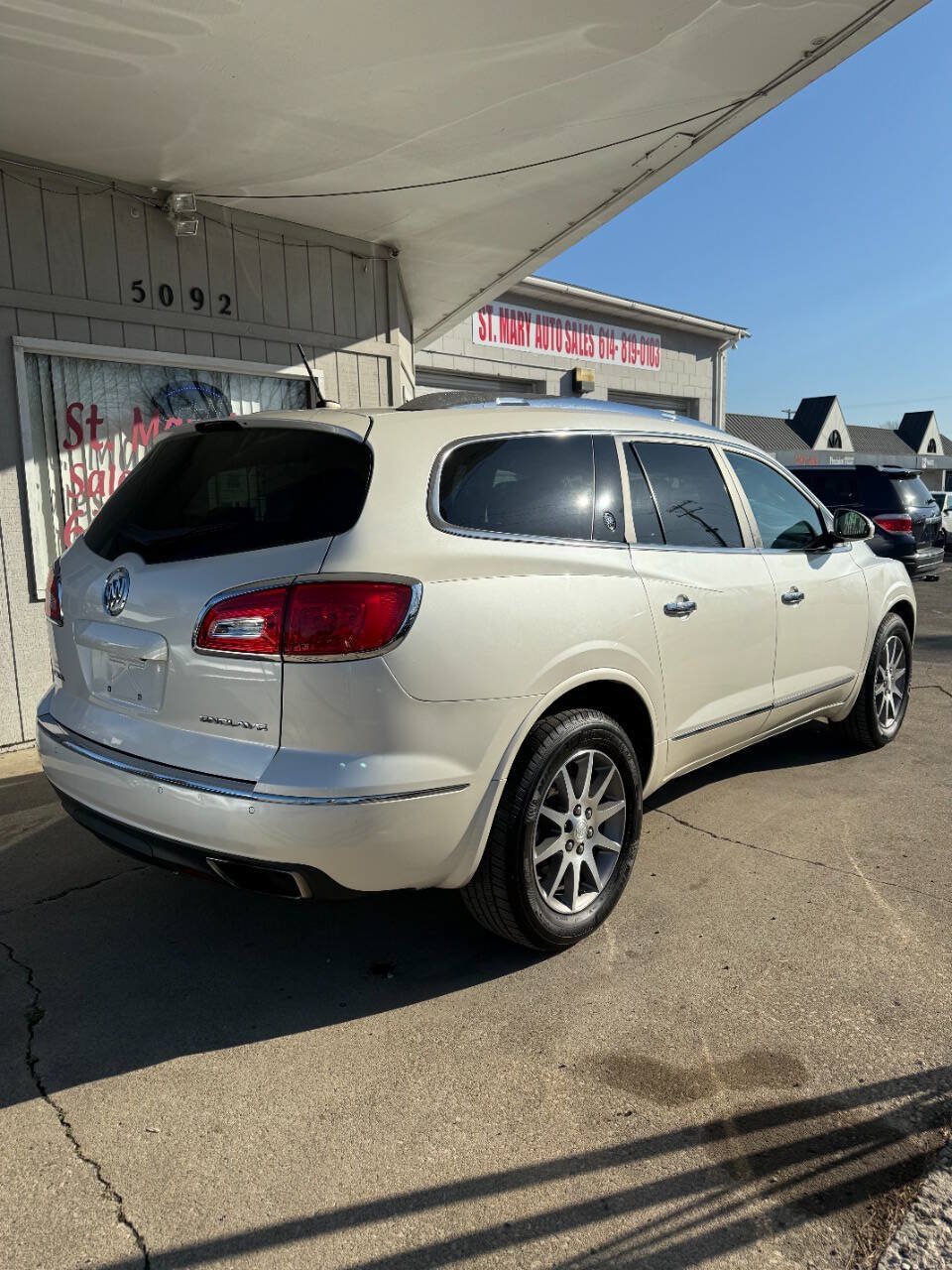Used 2015 Buick Enclave Leather FWD image 6