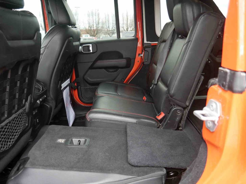 Used 2018 Jeep Wrangler Unlimited Rubicon image 22