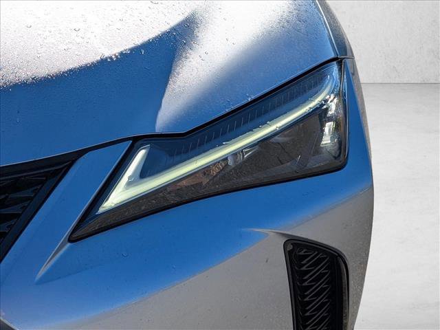 Used 2024 Lexus UX 250h F Sport image 9
