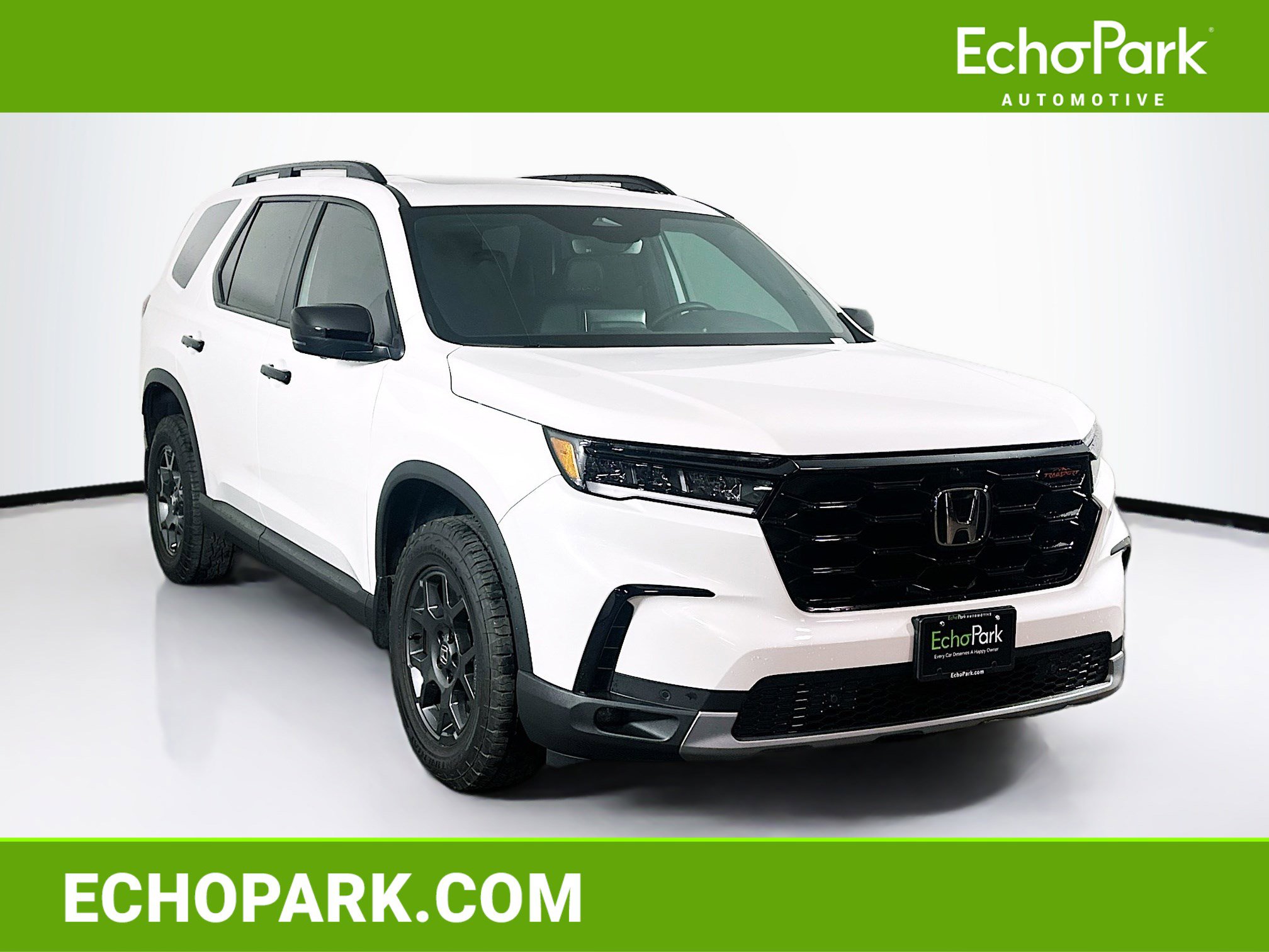 Used 2025 Honda Pilot TrailSport