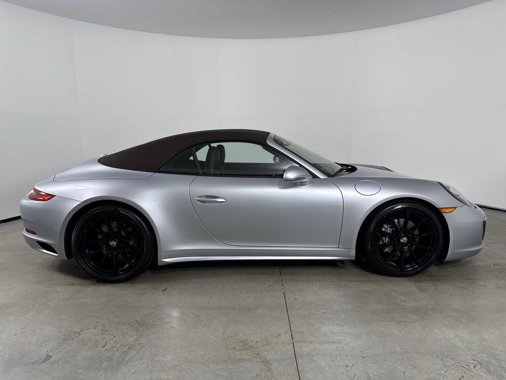Certified 2017 Porsche 911 Carrera 4 AWD/4WD image 8