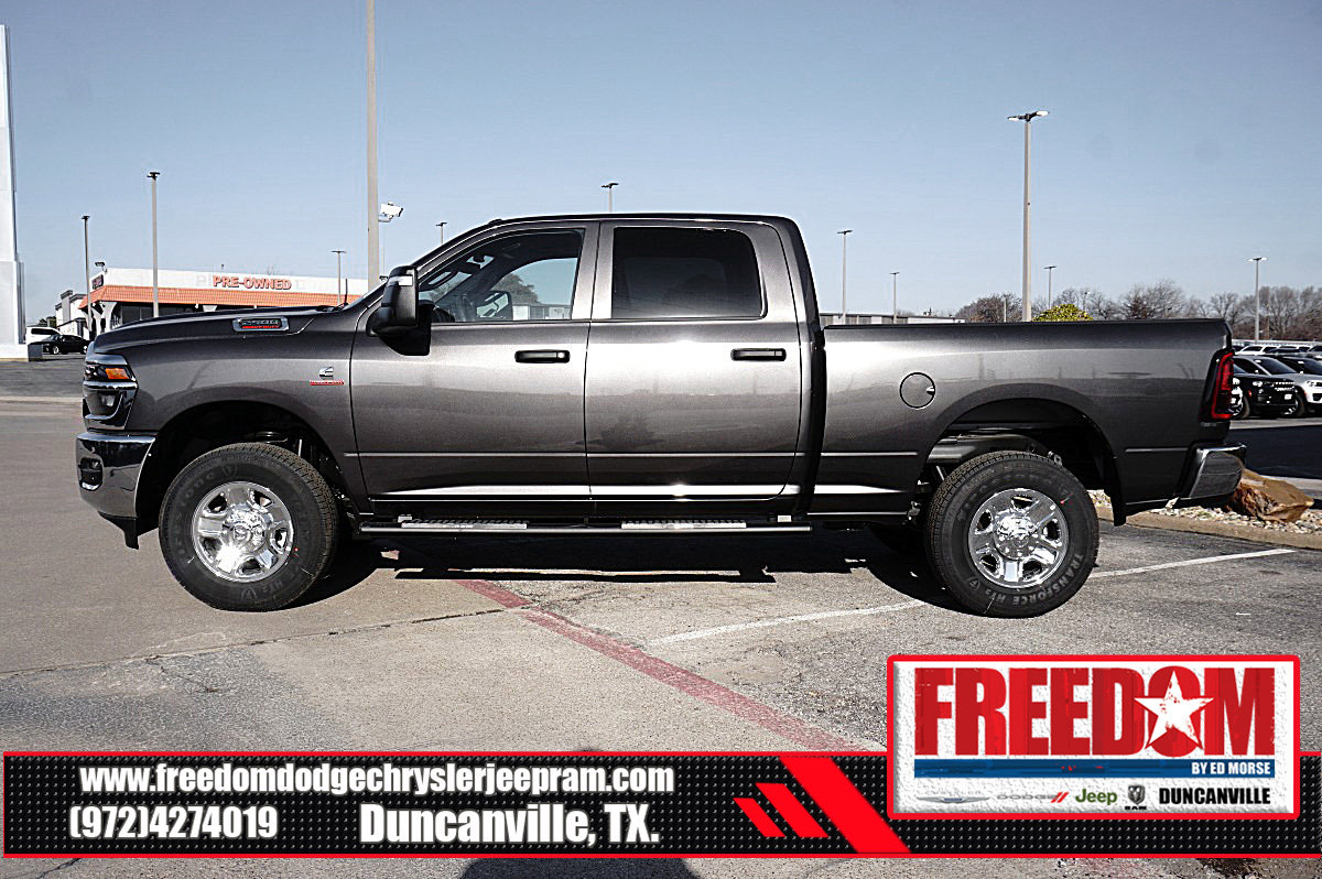 New 2026 RAM 2500 Tradesman AWD/4WD image 2