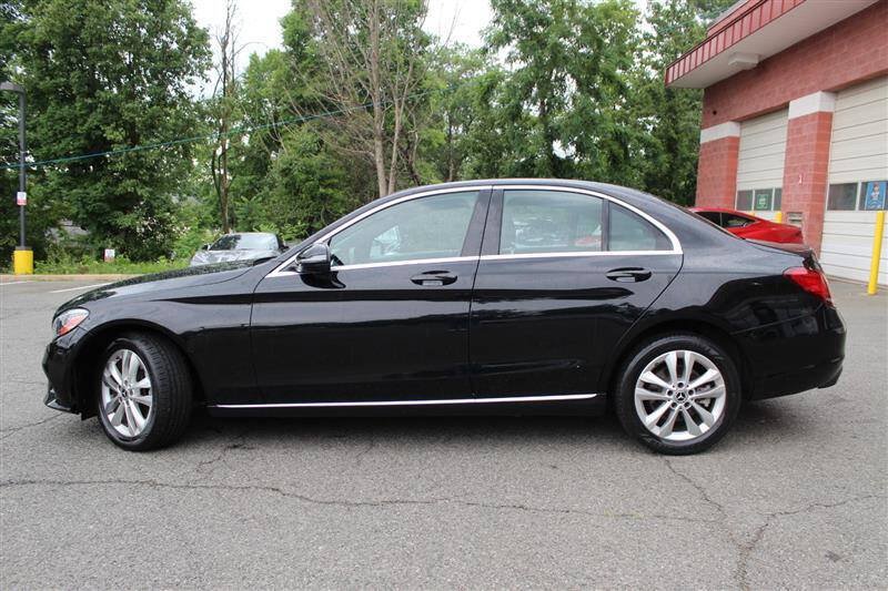 Used 2019 Mercedes-Benz C 300 4MATIC Sedan image 2