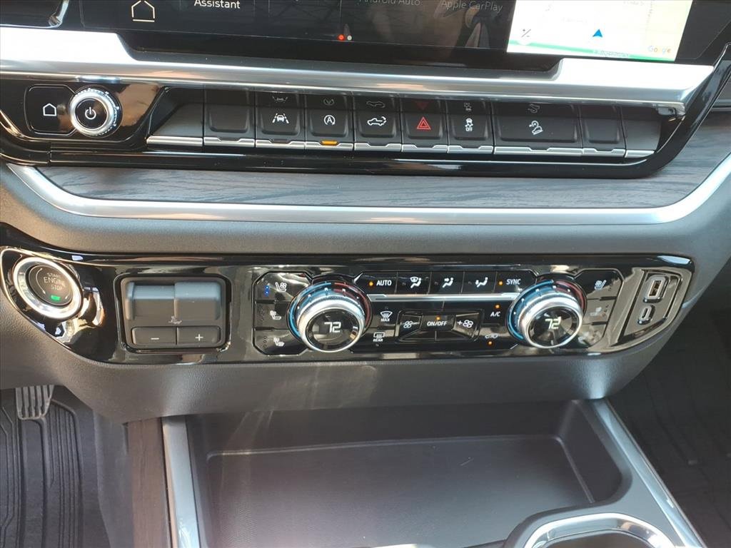 New 2026 GMC Sierra 1500 SLT image 18