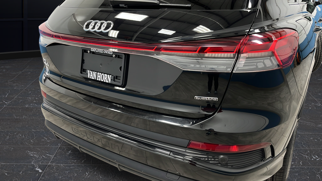 Used 2023 Audi Q4 e-tron Premium AWD/4WD image 33