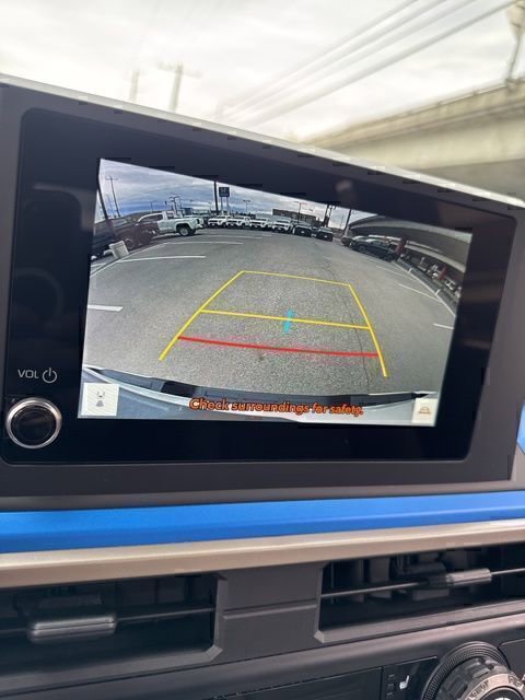 Certified 2025 Toyota Tacoma TRD Off-Road image 28