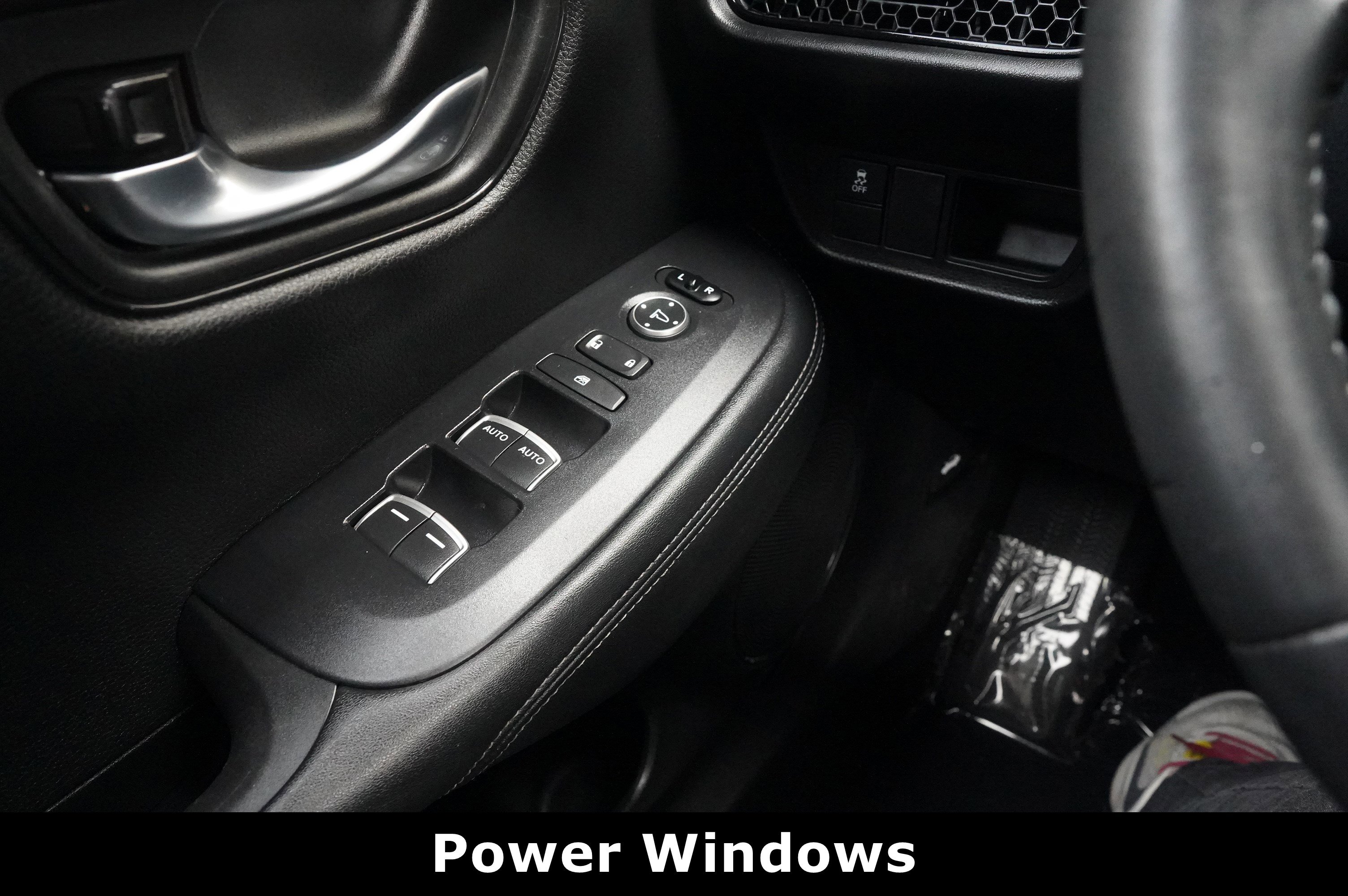 Used 2024 Honda HR-V EX-L image 33