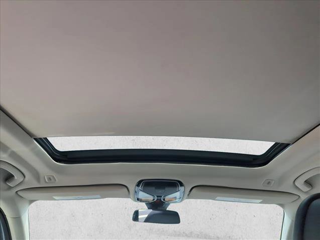 Used 2020 BMW X7 xDrive40i w/ Premium Package AWD/4WD image 24