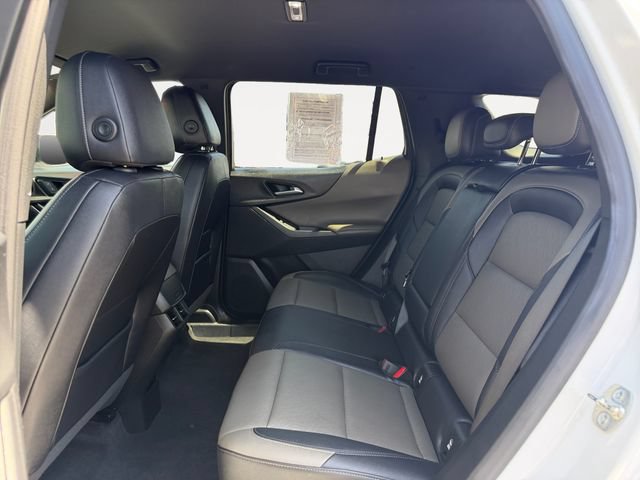 Used 2025 Chevrolet Equinox LT w/ Convenience Package II FWD image 11
